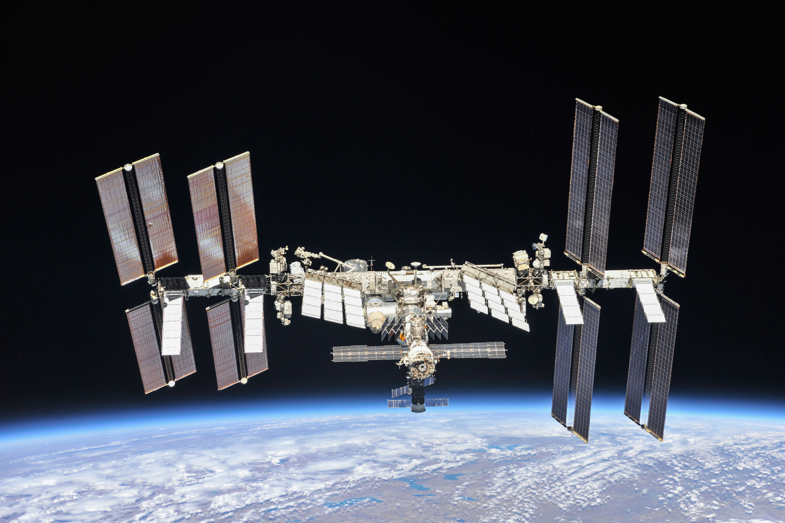 Géopolitique de l’espace : pourquoi la négociation devient une compétence stratégique clé